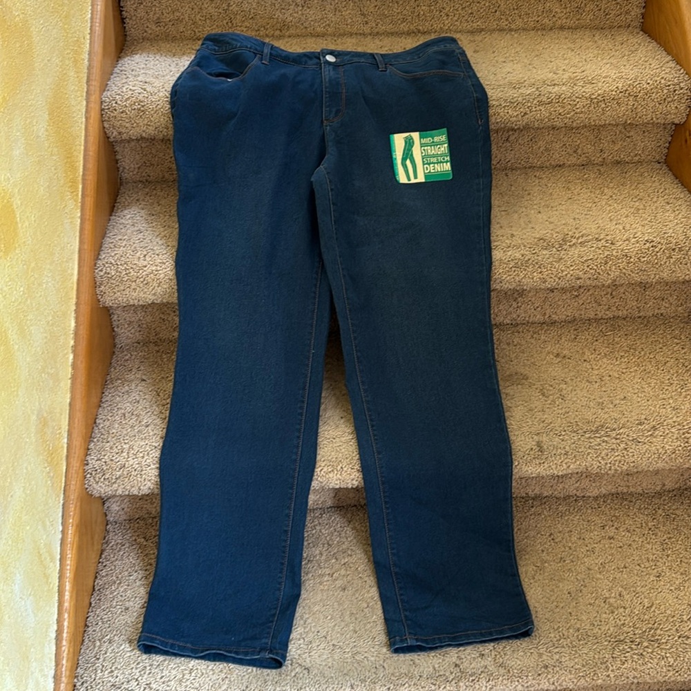 NWT Faded Glory Womens Straight-Leg Midrise Blue Denim Jeans-Size 18 Average